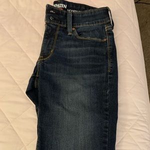 Levi Denizen Bermuda Short